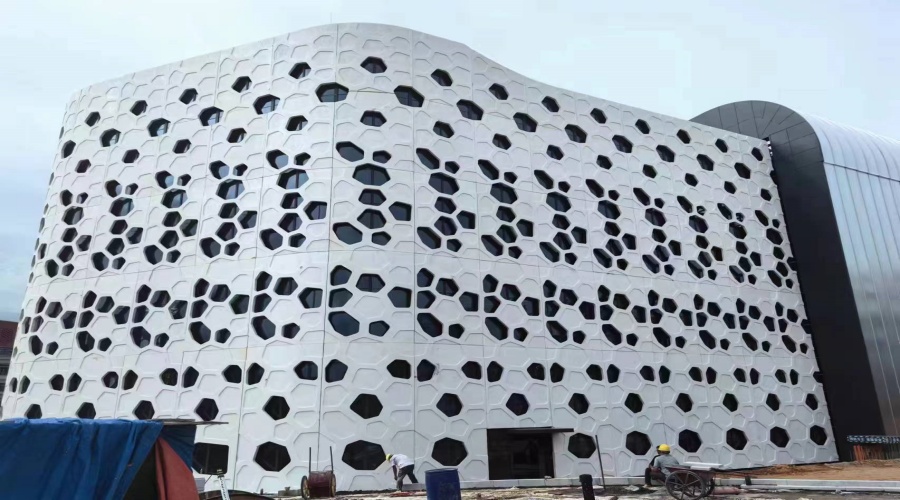 UHPC鏤空幕墻板 UHPC鏤空幕墻板