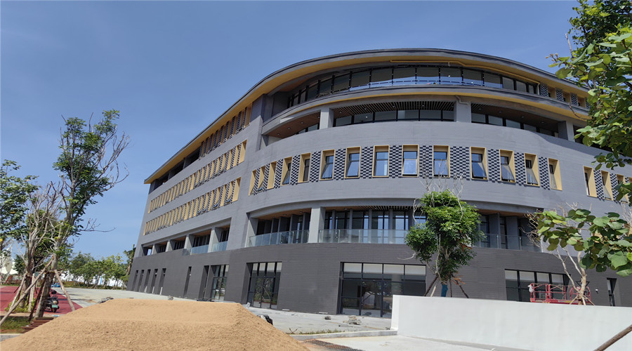 海南中央民族大學(xué)UHPC墻板項(xiàng)目 海南中央民族大學(xué)UHPC墻板項(xiàng)目