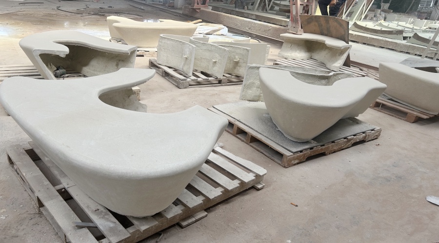 廣州海珠區琶洲展館GRC坐凳的工程案例 廣州海珠區琶洲展館GRC坐凳的工程案例